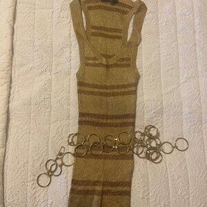 NWOT Gucci Gold Sleeveless Sweater - Size XS